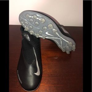 Nike Phantom Vision Academy AG-R Size 10